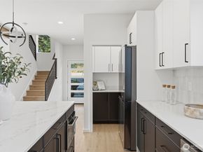 10702 Linden Avenue N, Seattle WA 98133