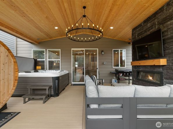 507 186th PL SW, Bothell WA 98012