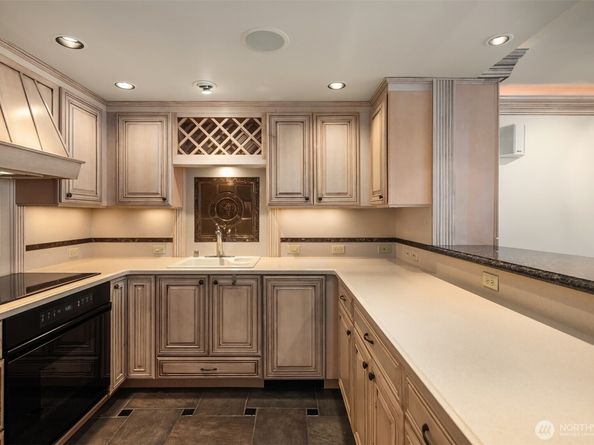 2125 1st Avenue S 1205, Seattle WA 98121