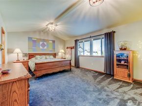 1523 151st Street SW, Lynnwood WA 98087