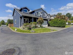 1523 151st Street SW, Lynnwood WA 98087