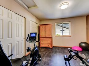 1523 151st Street SW, Lynnwood WA 98087