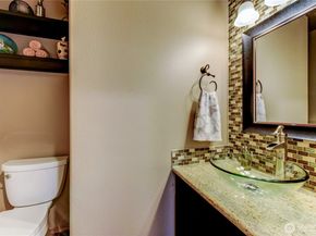 1523 151st Street SW, Lynnwood WA 98087