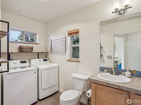 20215 15th Avenue NW C, Shoreline WA 98177