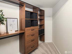 6206 52nd Avenue NE, Seattle WA 98115