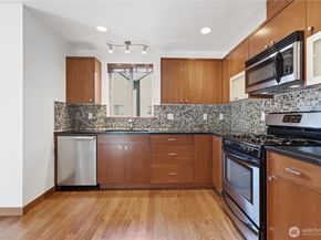 5927 California Avenue SW, Seattle WA 98136