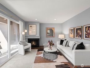 725 9th Avenue S 202, Kirkland WA 98033