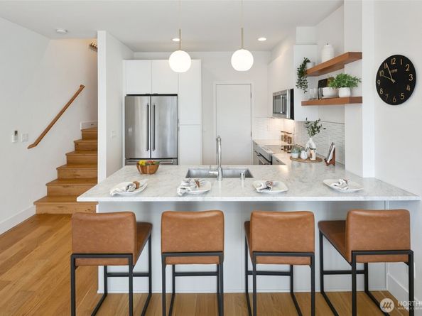 2636 NW 62nd Street, Seattle WA 98107