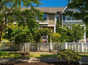 4160 29th Avenue S, Seattle WA 98108