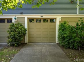 4160 29th Avenue S, Seattle WA 98108