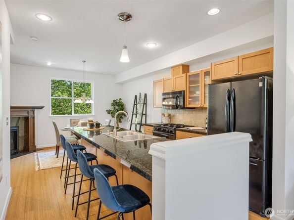 4160 29th Avenue S, Seattle WA 98108