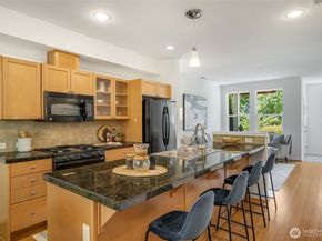 4160 29th Avenue S, Seattle WA 98108