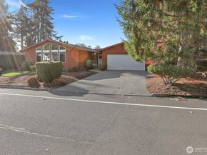 24004 10th Place W, Bothell WA 98021