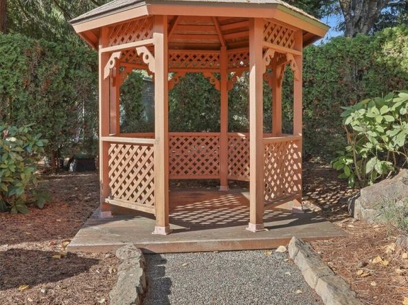 24004 10th Place W, Bothell WA 98021