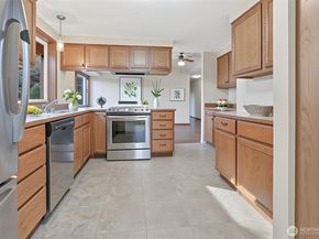 24004 10th Place W, Bothell WA 98021