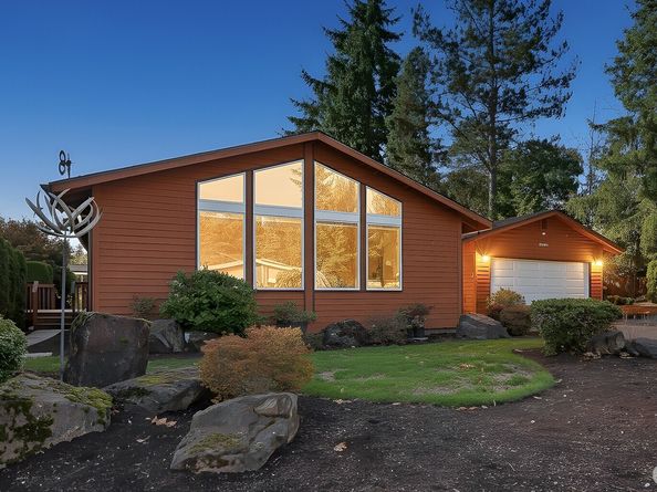 24004 10th Place W, Bothell WA 98021