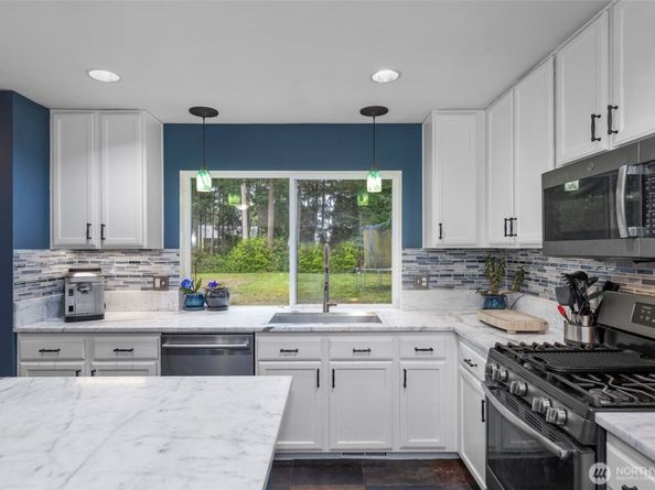 23568 Brixton Place NW, Poulsbo WA 98370