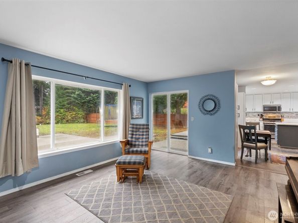 23568 Brixton Place NW, Poulsbo WA 98370