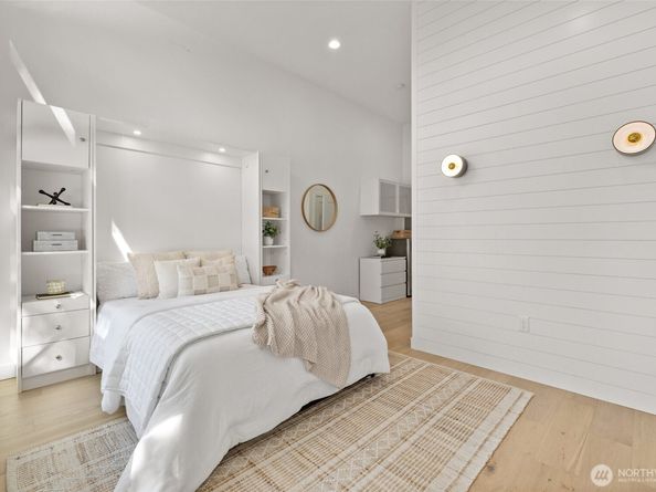 6014 A California Avenue SW, Seattle WA 98136