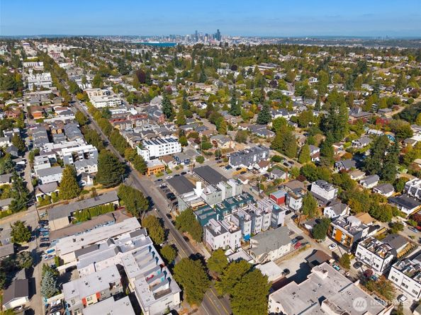 6014 A California Avenue SW, Seattle WA 98136