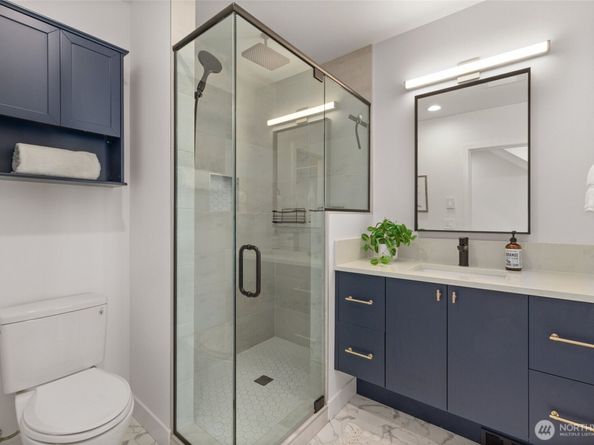 6014 A California Avenue SW, Seattle WA 98136