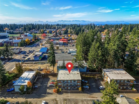 7503 212th Street SW B302, Edmonds WA 98026