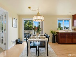 7503 212th Street SW B302, Edmonds WA 98026