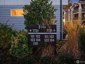 7721 NE 175th Street 104, Kenmore WA 98028