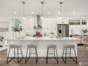 7721 NE 175th Street 104, Kenmore WA 98028