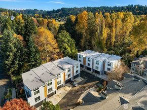 7721 NE 175th Street 104, Kenmore WA 98028