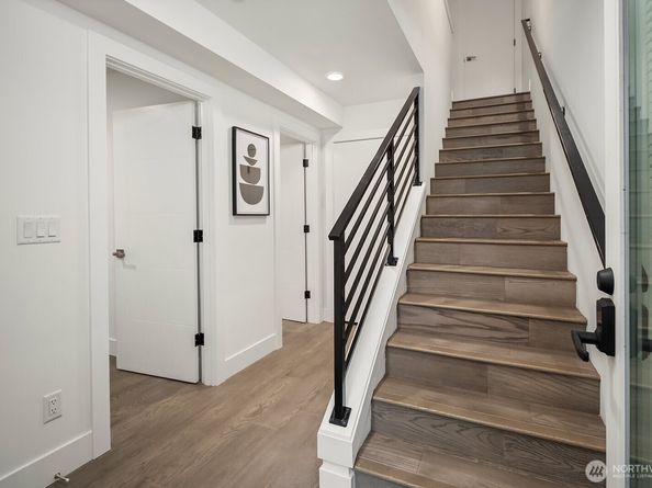 7721 NE 175th Street 104, Kenmore WA 98028