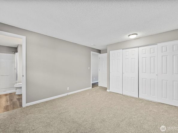 3157 SE Villa Carmel Drive, Port Orchard WA 98366