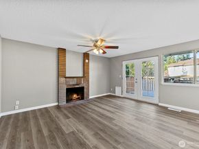 3157 SE Villa Carmel Drive, Port Orchard WA 98366