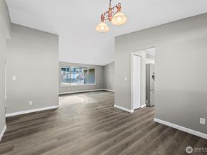 3157 SE Villa Carmel Drive, Port Orchard WA 98366