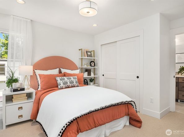 14821 Site 11 NE 2nd Court, Bellevue WA 98007