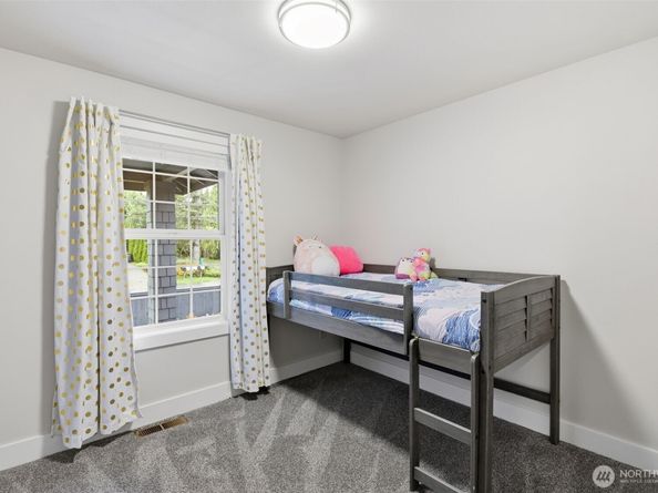 21505 W 84th Avenue W, Edmonds WA 98026