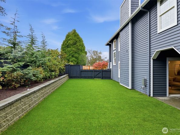 21505 W 84th Avenue W, Edmonds WA 98026