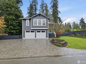 21505 W 84th Avenue W, Edmonds WA 98026