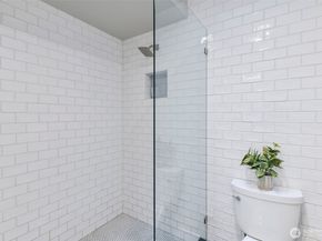 21505 W 84th Avenue W, Edmonds WA 98026