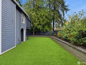 21505 W 84th Avenue W, Edmonds WA 98026