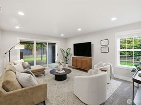 21505 W 84th Avenue W, Edmonds WA 98026