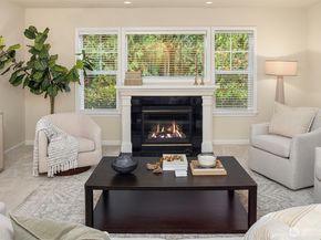 4535 Providence Point Place SE 103, Issaquah WA 98029