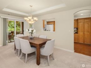 4535 Providence Point Place SE 103, Issaquah WA 98029