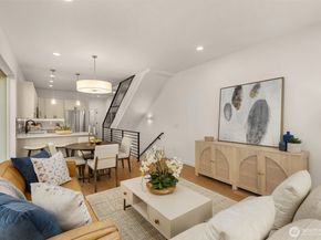 12701 NE 144th ST #F, Kirkland WA 98034