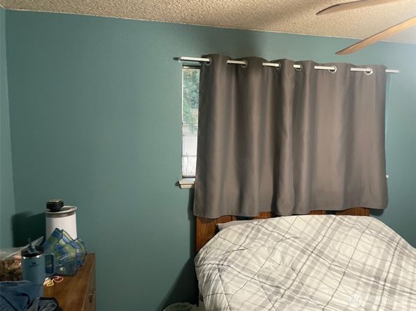 3701 SW 105th Street, Seattle WA 98146