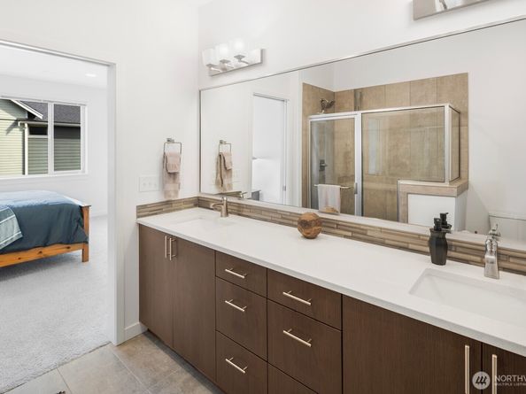 15788 NE 14th Alley, Bellevue WA 98008