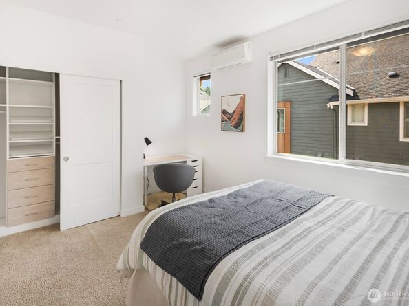 15788 NE 14th Alley, Bellevue WA 98008