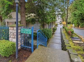 14868 SE 16th Street 7, Bellevue WA 98007