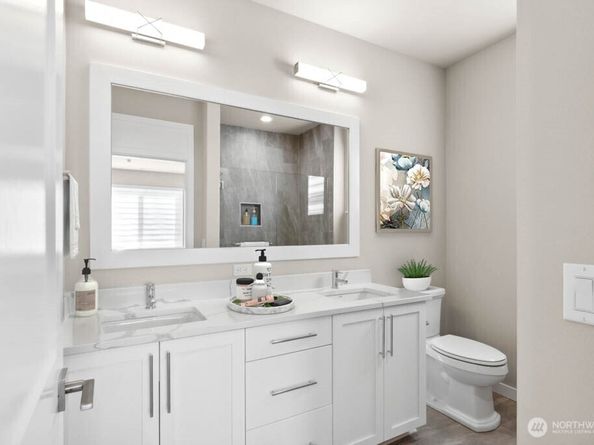 13246 NE 143rd Court 29, Woodinville WA 98072