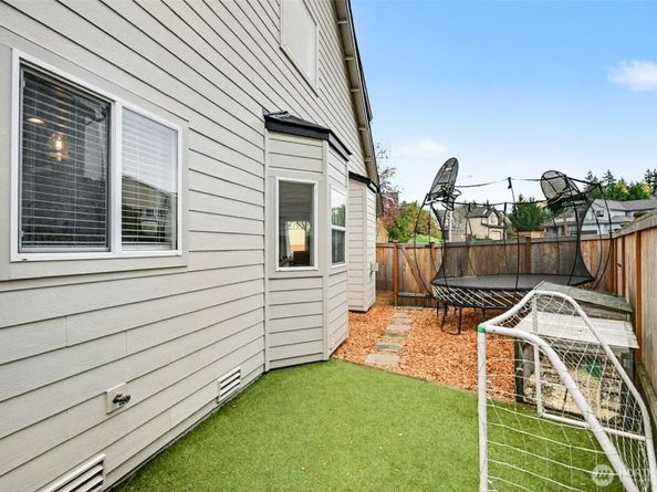 13530 43rd Avenue SE, Mill Creek WA 98012